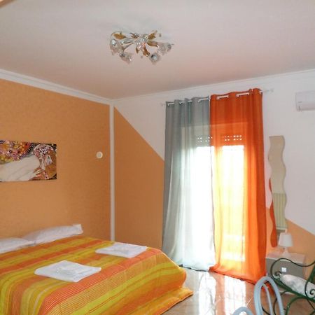 B&B Villino Lory Маріно Номер фото